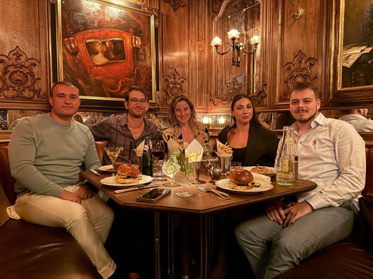 The Growth Daily team together at dinner