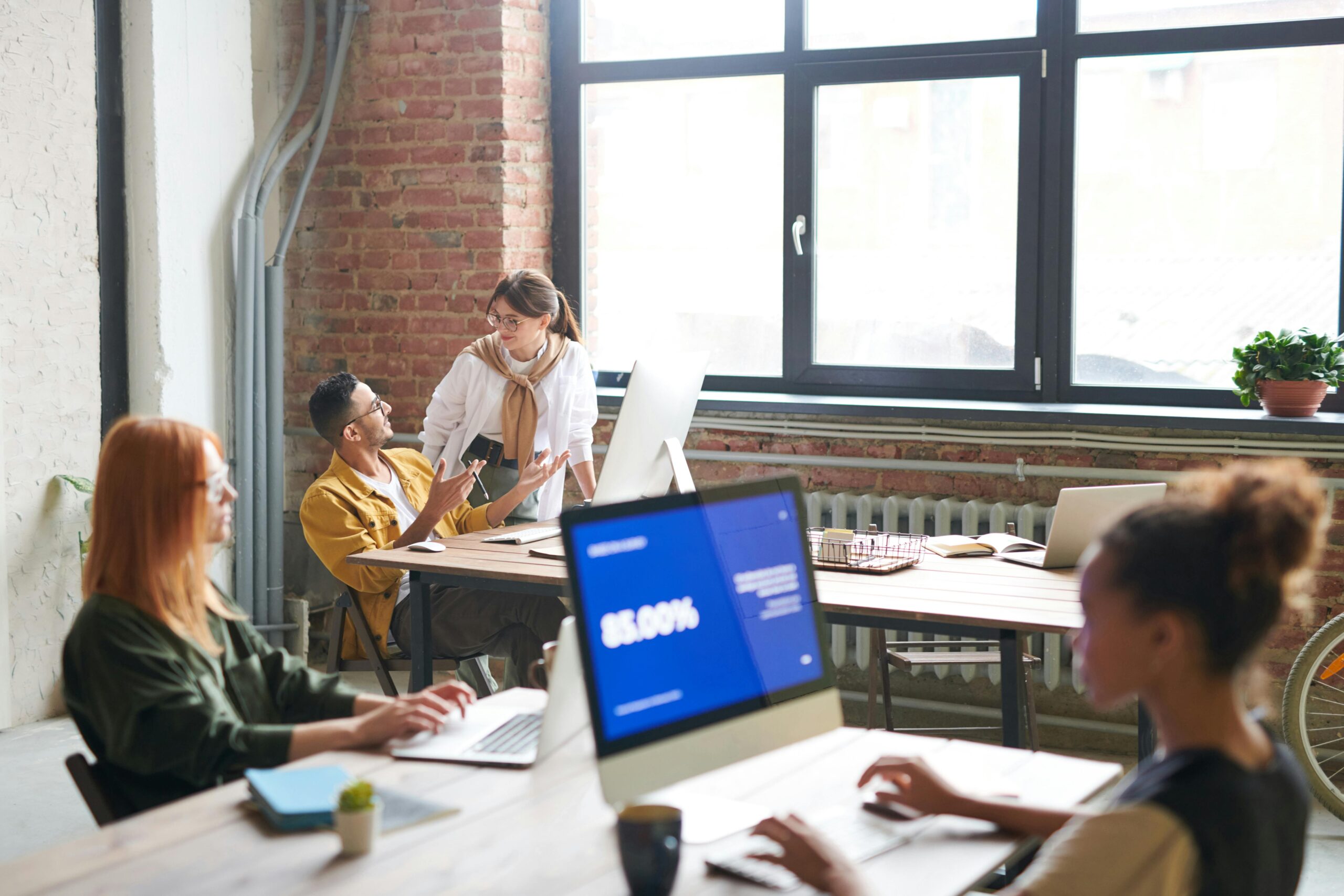 key factors that impact the cost of assistants