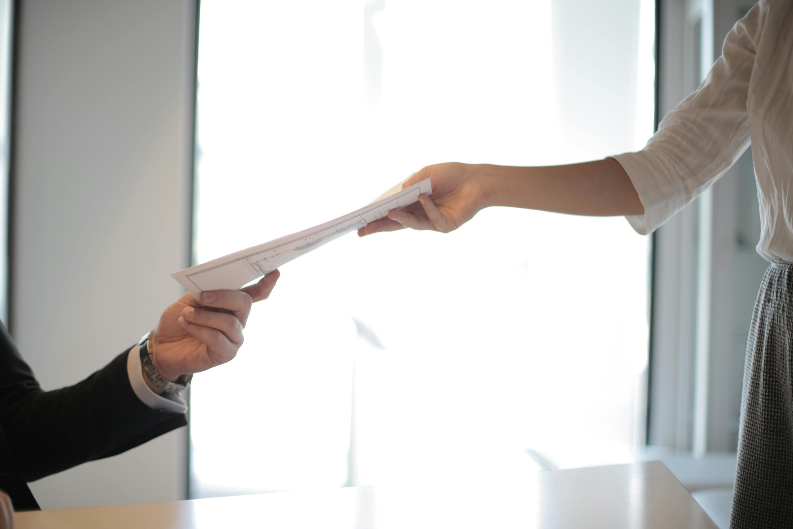 Who to hire as a project manager for the new project for success