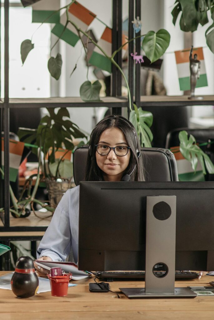 what are the benefits of outsourcing