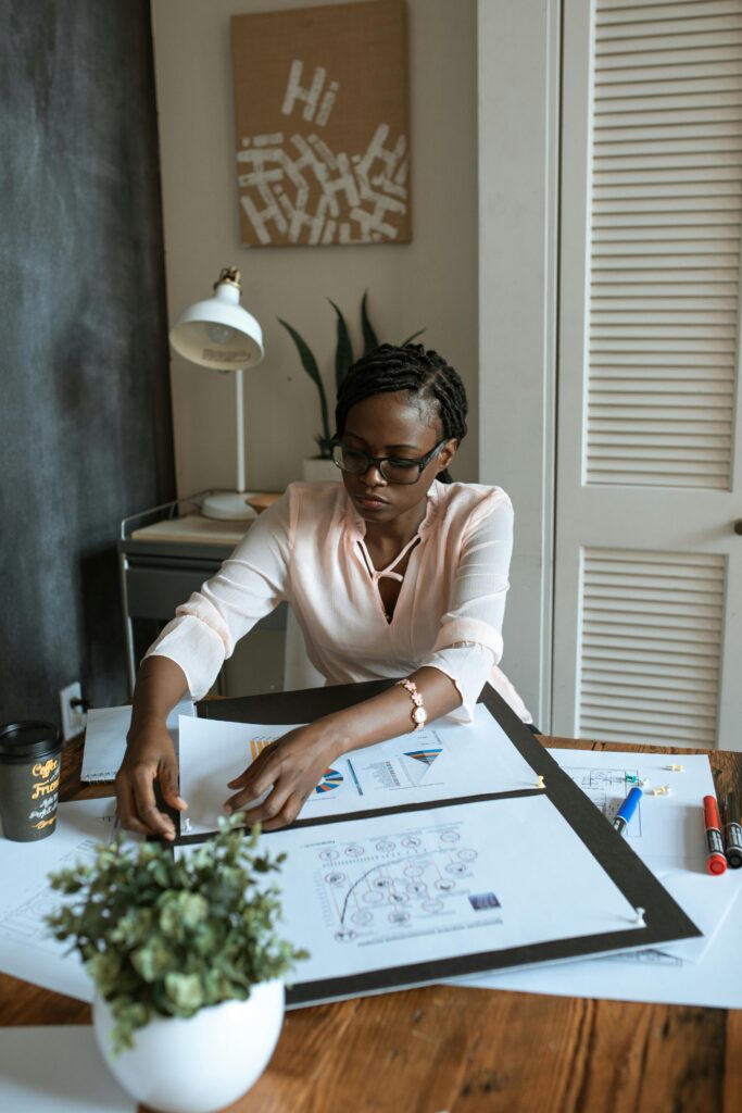 benefits of hiring account manager
